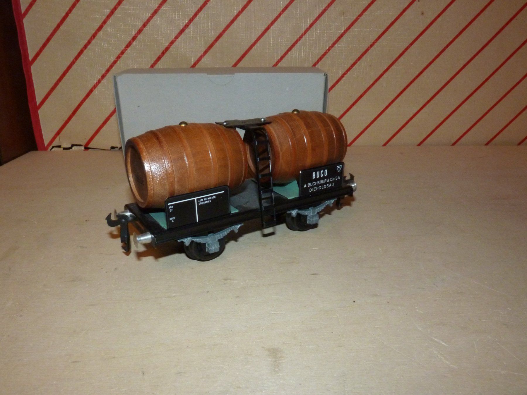Buco Modellini di ferrovie: Weinfasswagen Buco Spur 0 – Usato da Rudolfstetten venduto da Rrst1968 1