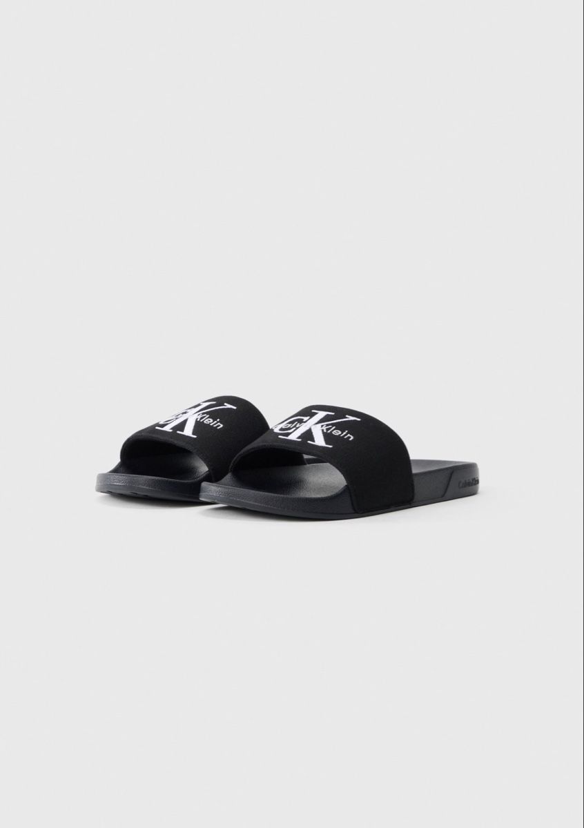 Calvin Klein Scarpe da uomo: Calvin Klein Mules - triple black – Nuovo e nell'imballaggio originale da Urtenen-Schönbühl venduto da Big.sanad 1