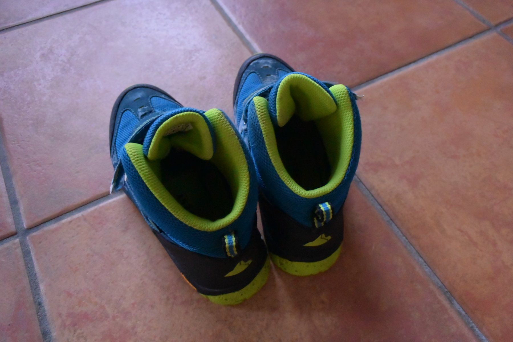 Everest Scarpe da uomo: Everest Herbstsboots mit WaterTex Membrane Gr. 34 – Usato da Densbüren venduto da TutaLarsen 2