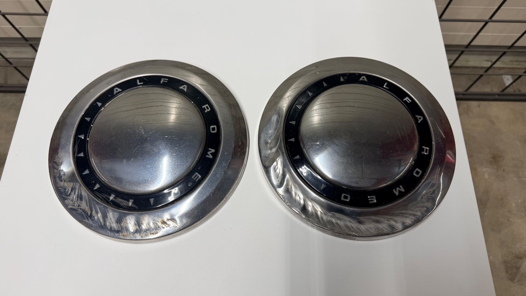 Alfa Romeo Tutti pezzi di ricambio auto: Enjoliveur alfa Romeo – Usato da Biel/Bienne venduto da pvintage