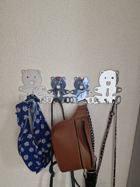 Guardaroba: Kindergarderobe – Usato da Zug venduto da Jrene..2409
