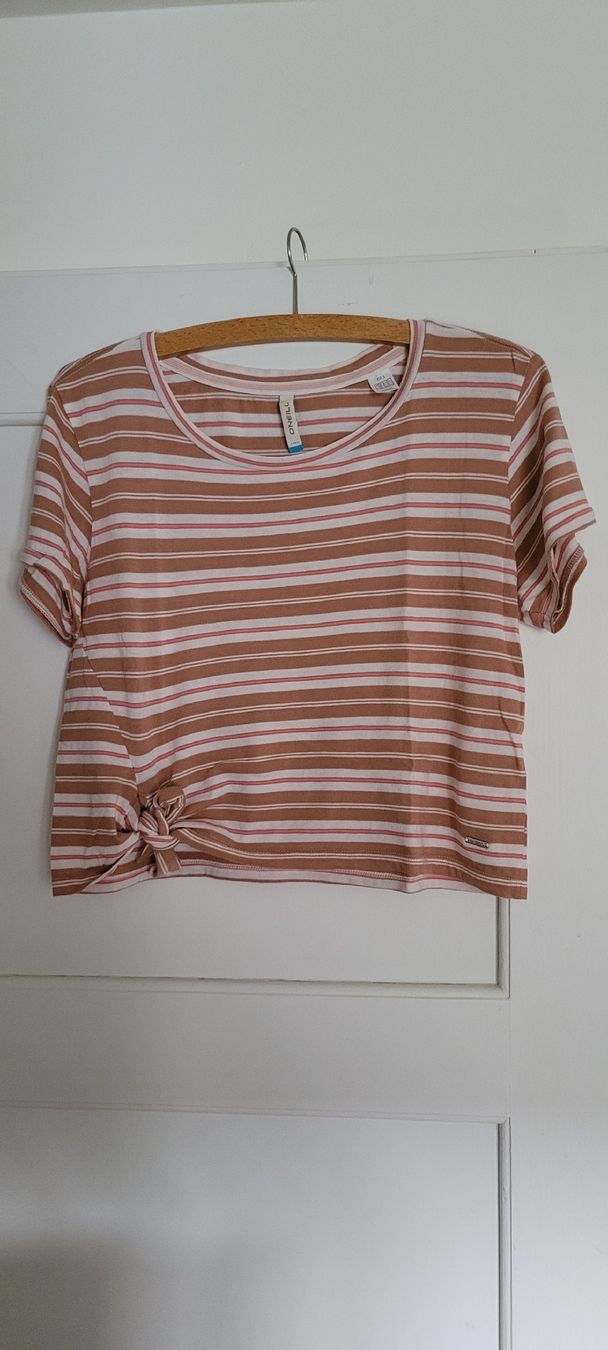 O'Neill T-Shirts: Sommerliches Shirt von Oneill, gr.S – Gebraucht aus Neftenbach von lifestyle_tp5m