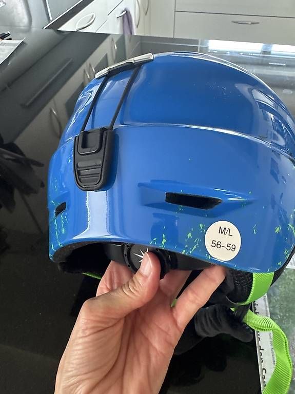 Helme: Skihelm, nie gebraucht – Neu (gemäss Beschreibung) aus Schüpbach von digase 1