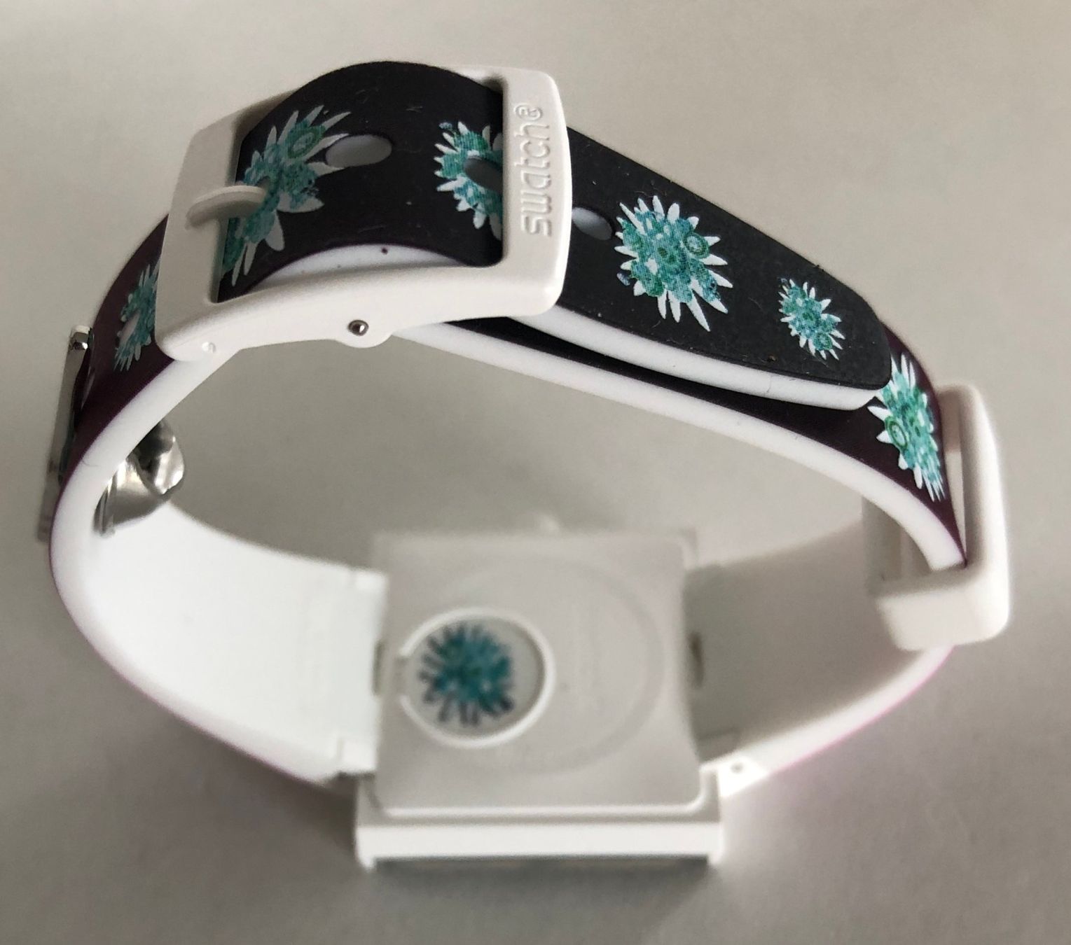 Swatch Orologi: SWATCH SO34Z104 - Aktionärsgeschenk 2025 - QR Code – Nuovo e nell'imballaggio originale da Appenzell venduto da Zimiuno 5