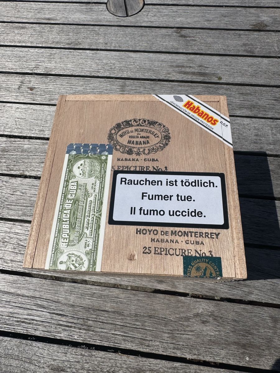 Sigari: Hoyo De Monterrey EPICURE No. 3 Cuba Zigarren – Nuovo e nell'imballaggio originale da kreuzlingen venduto da hel_v9zj 1