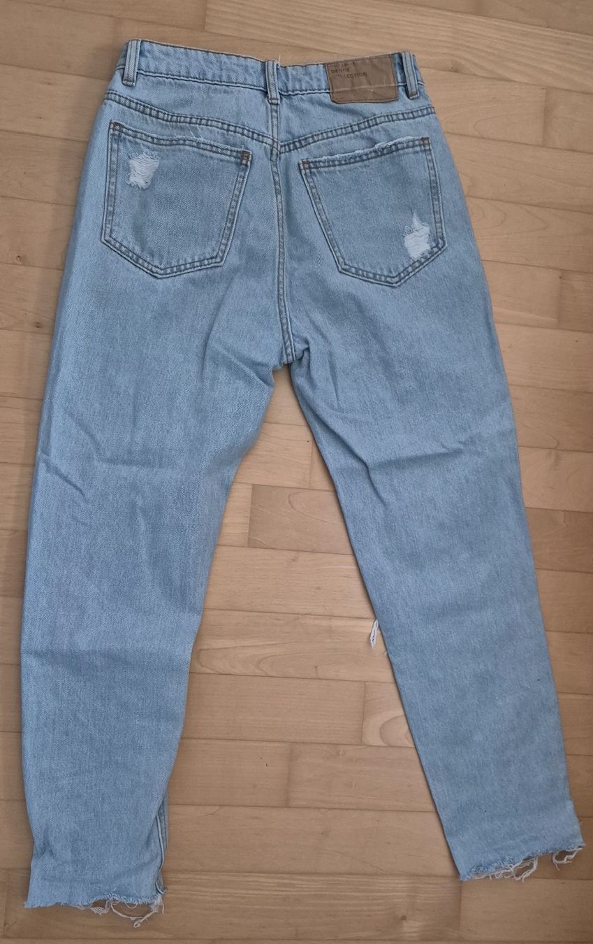 Pull&Bear Jeans: Mom jean – Usato da Cheseaux-Lausanne venduto da cloe.ly_n. 1