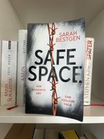 Thriller Safe Space von Sarah Bestgen gebrauchter Zustand