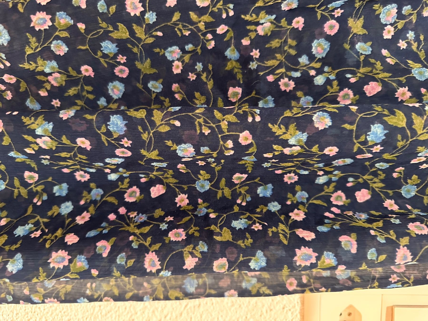 Abercrombie Kleider: Sommerliches Maxikleid mit Blumenmuster, Grösse S/36 – Gebraucht aus Tuggen von wollistar 2