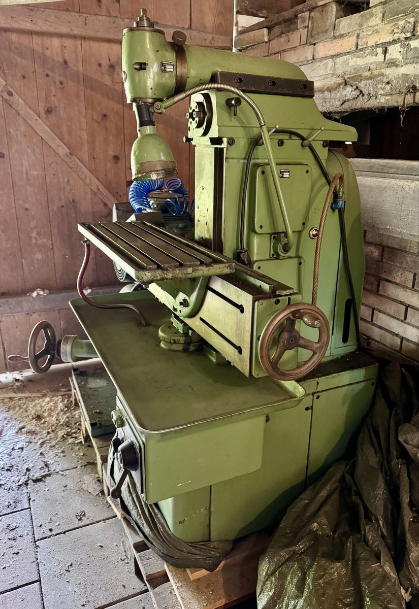 Tutte le macchine: Fräsmaschine Perrin UO 150 – Usato da Bern venduto da keristophu 1