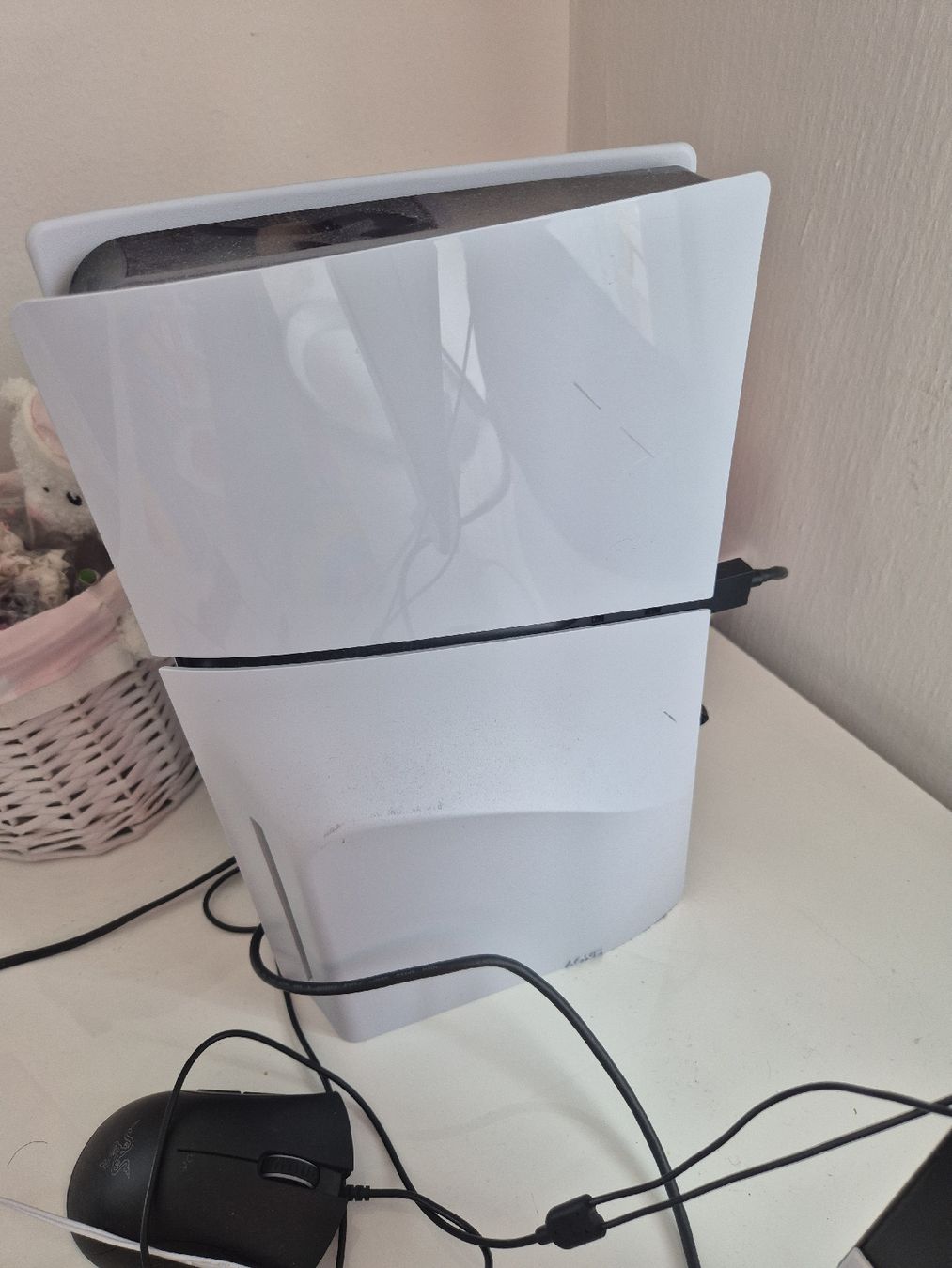 Sony Consoles: PS5 mit Controller und Headset – D'occasion à Wil SG par qer_ng9r 2
