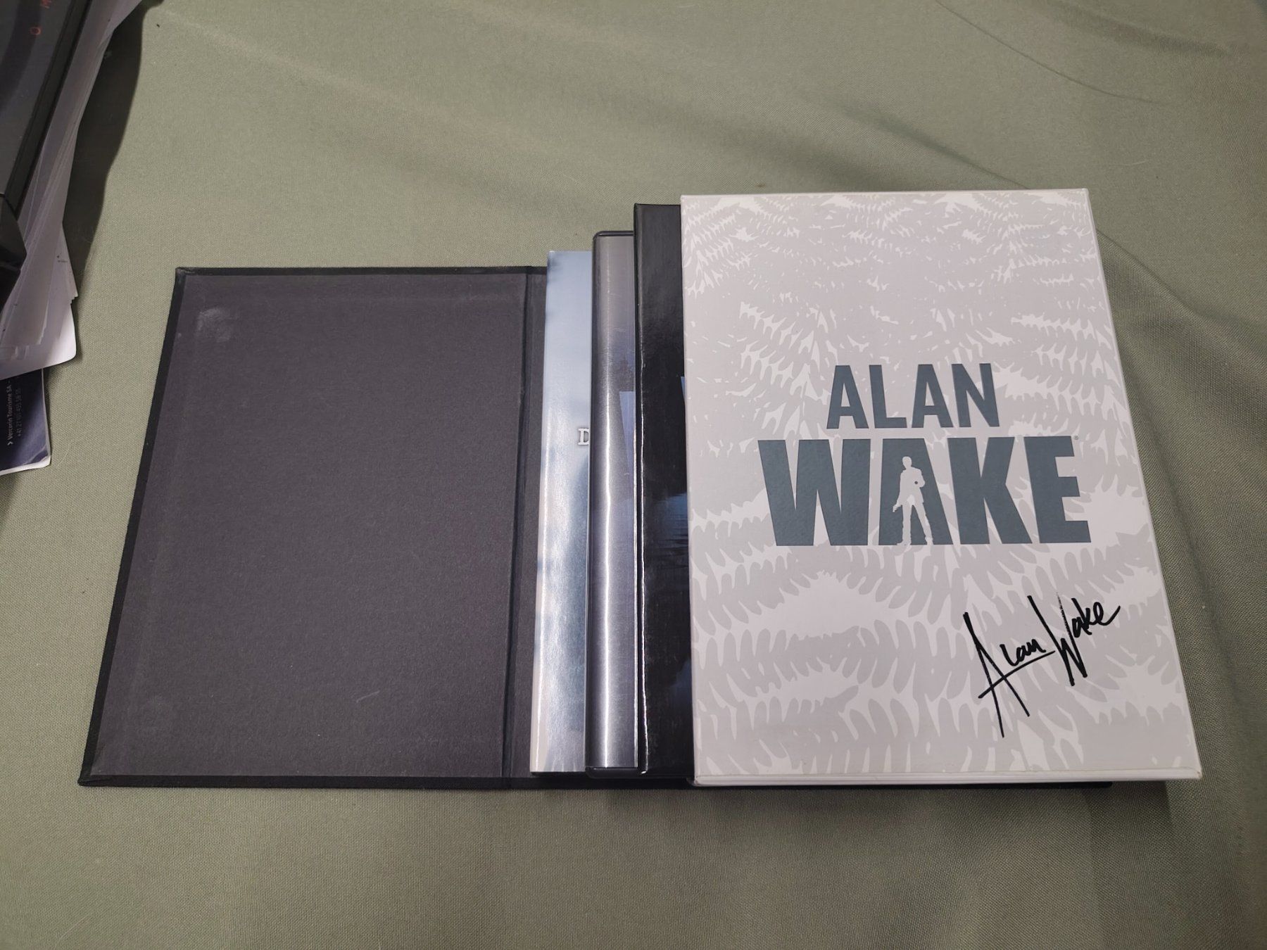 Microsoft Giochi: Jeu Xbox 360 Alan Wake Édition Collector – Usato da Saxon venduto da dan_drn5 7