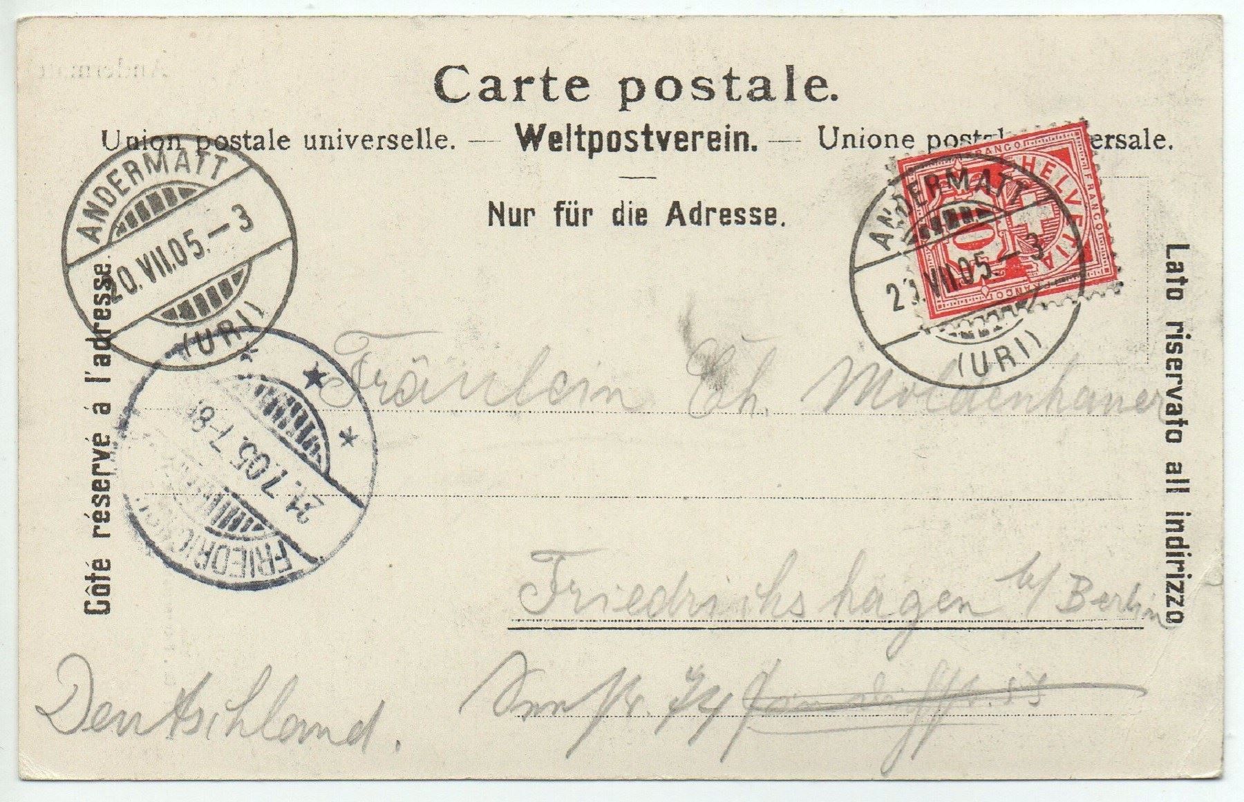 Cartoline postali: ANDERMATT Person schaut auf das Dorf – Usato da Jona venduto da philajona 1