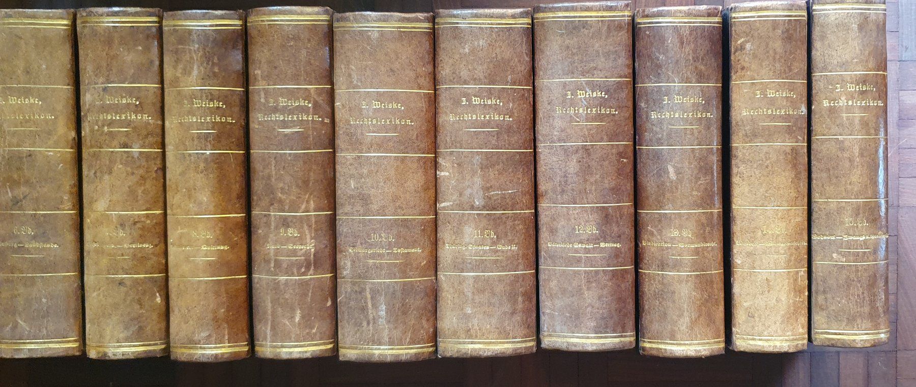15 Bänder Rechtslexikon 1839-61, Dr.Julius Weiske (Gebraucht) in  Kreuzlingen für CHF 600 – mit Lieferung auf Ricardo kaufen