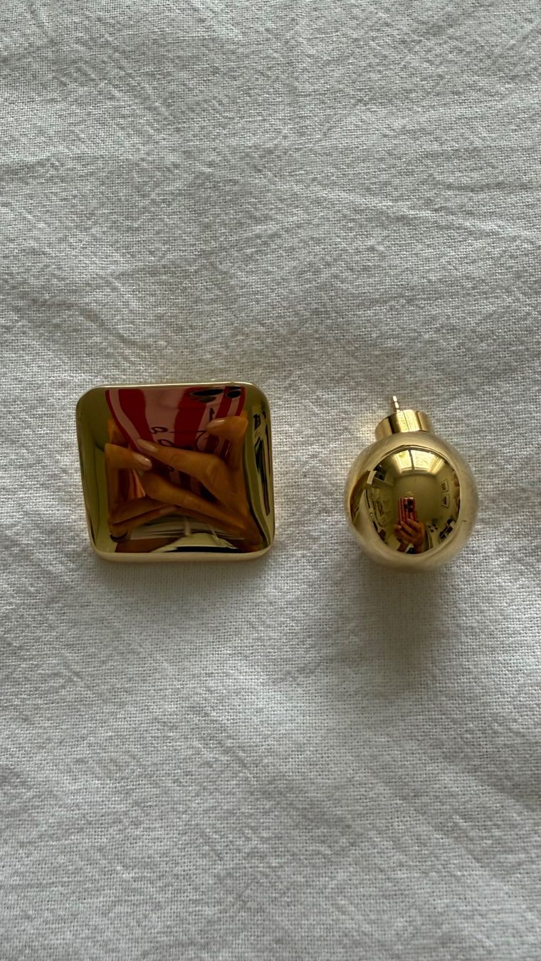 Jacquemus Orecchini pendenti & Orecchini a lobo: Jacquemus earrings – Nuovo (secondo la descrizione) da Kloten venduto da wer_26t5 1