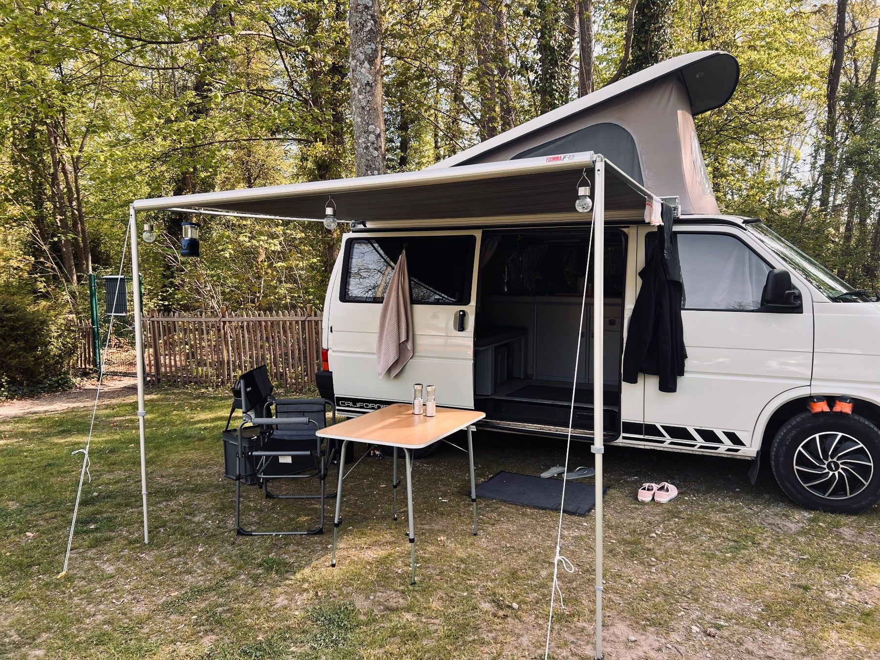 VW Véhicules de camping: VW BUSS T4 Cali. – D'occasion à Thun par Tinuone 5