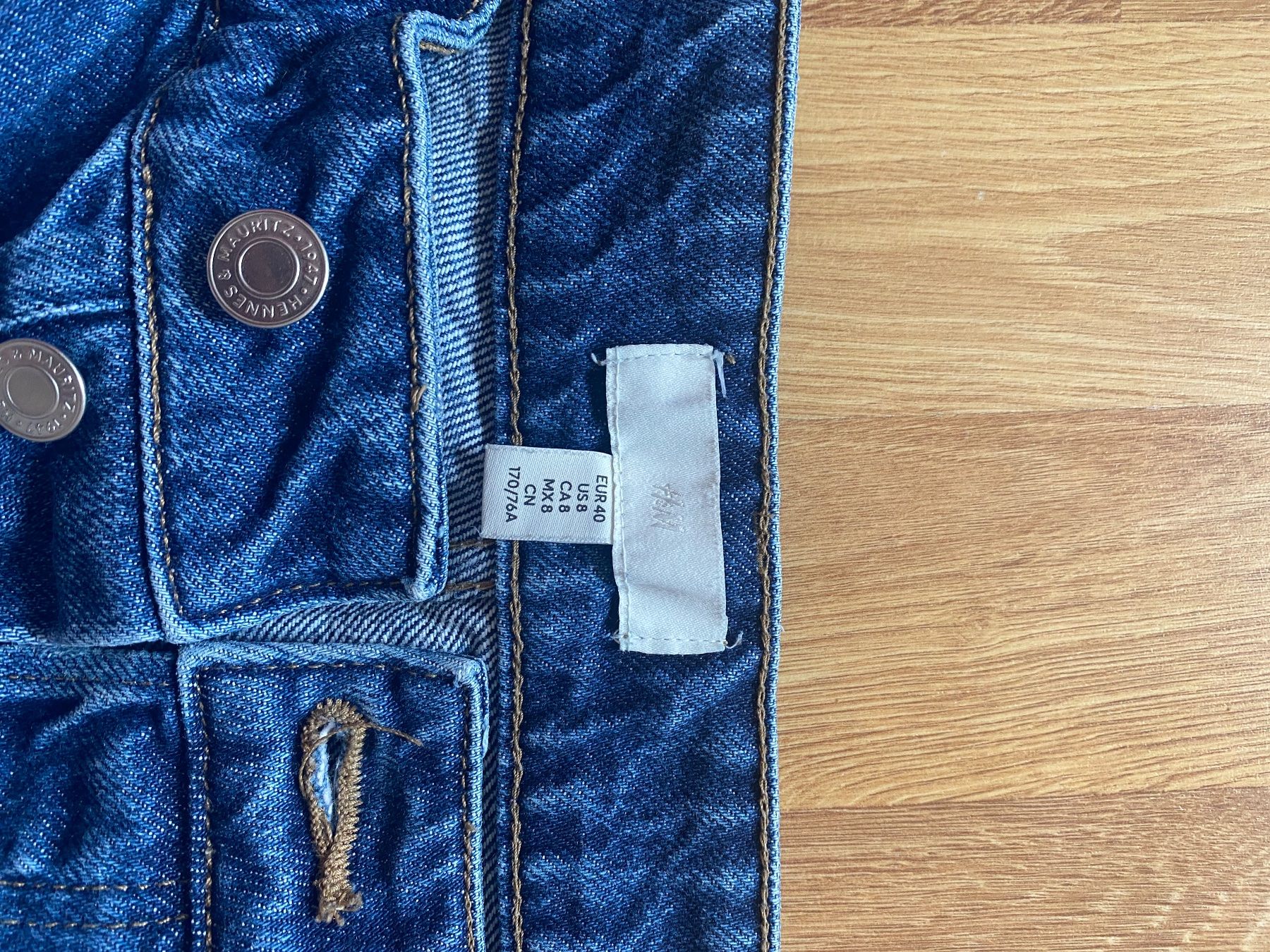 H&M Pantalons: shorts h&m – D'occasion à Bern par liv_km2r 1