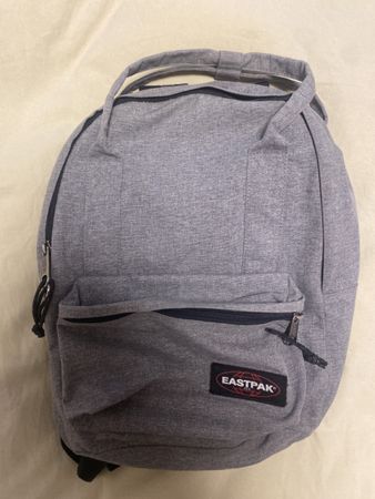 Eastpak Rucksack Grau
