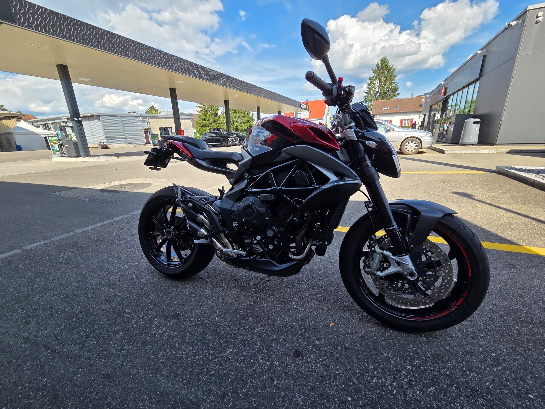 Route: MV Agusta Brutale 800 RR – D'occasion à Stein am Rhein par fm9601 6
