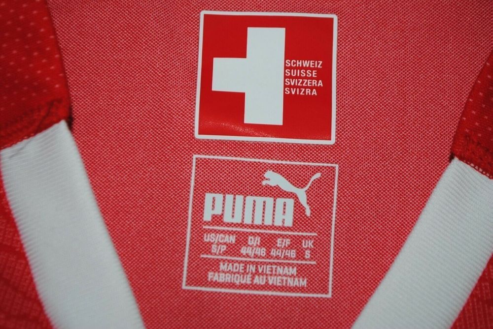Schweizer Nati Maillots de corps & Pantalons: ORIGINAL SCHWEIZ NATI SAISON 2018/20 MAILLOT PUMA SVIZZERA S – Neuf (Voir description) à Zürich par TRIKOTKAISER 4