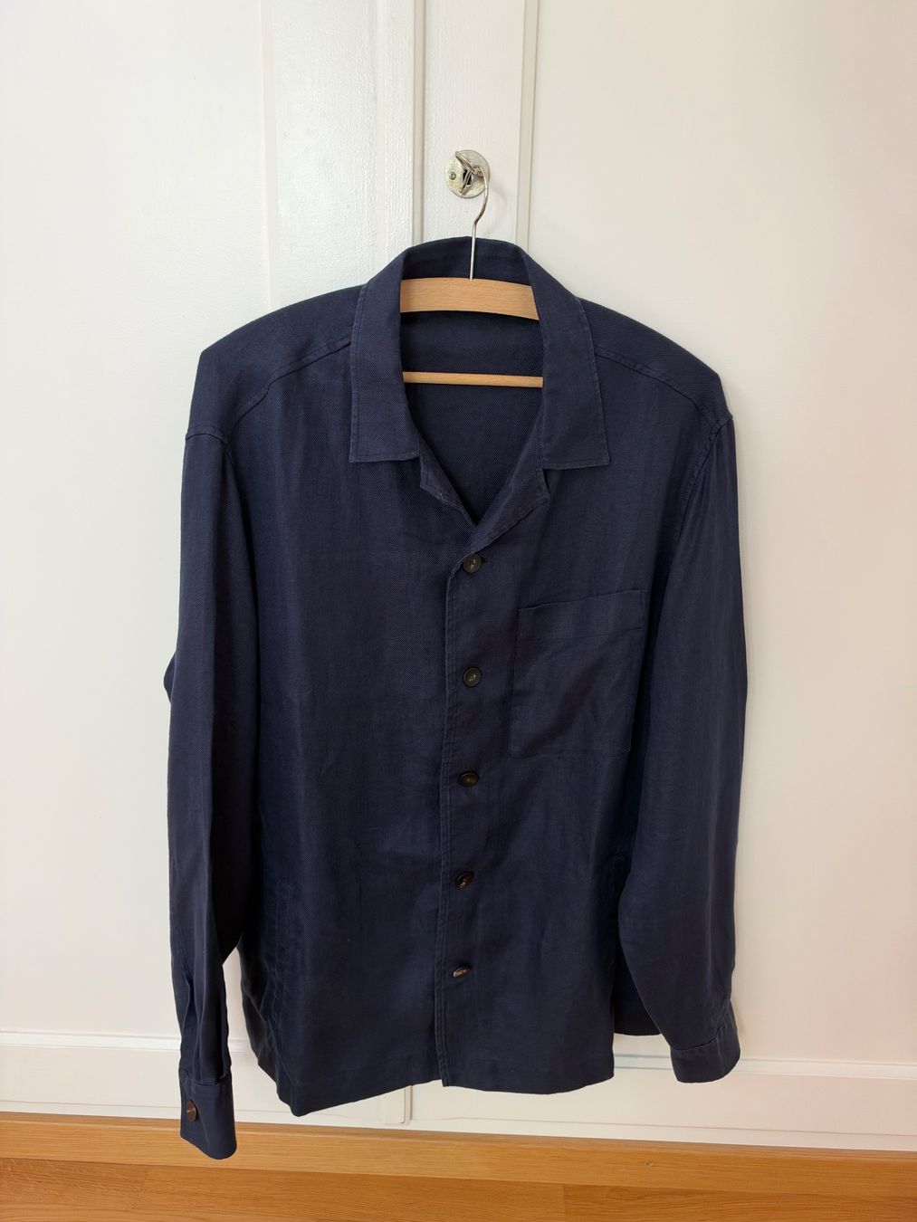 Massimo Dutti Hemden: Linen Overshirt Massimo Dutti Navy – Gebraucht aus Zürich von n2036s