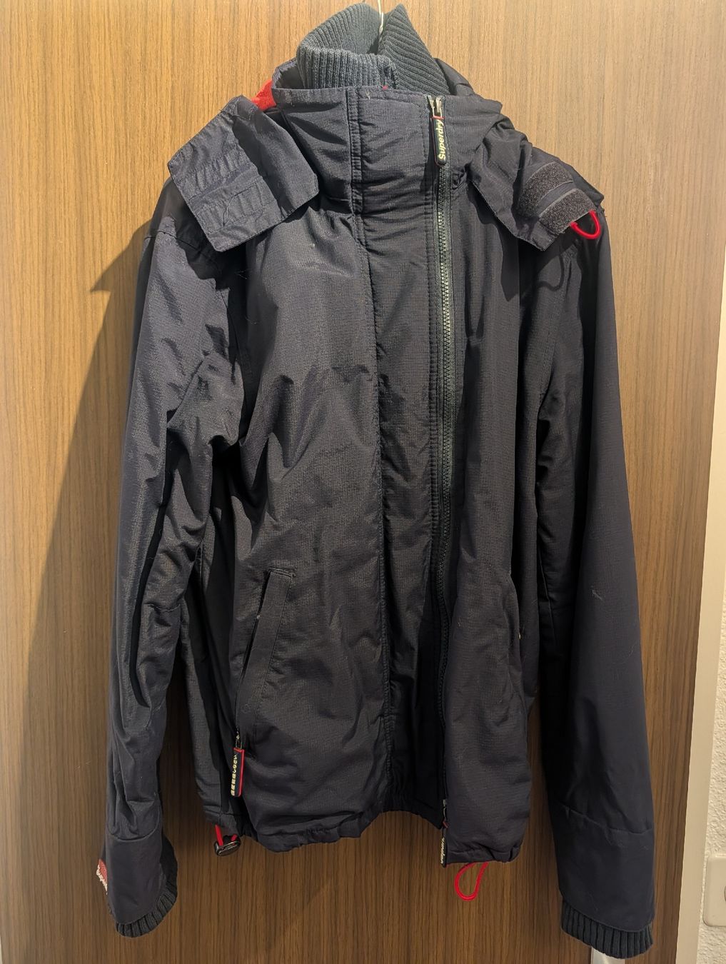 Superdry Giacche: Veste Superdry  – Usato da Meyrin venduto da fia_ym6t