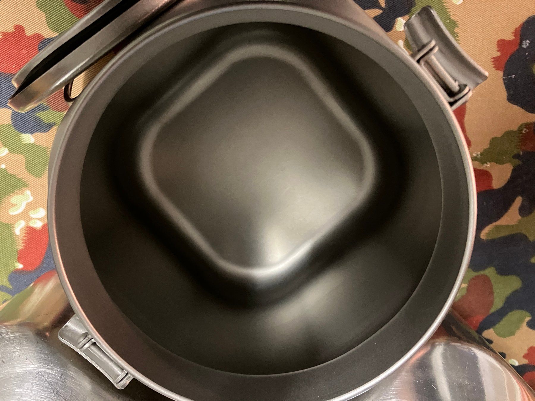 Elettrodomestici da cucina: Speiseträger mit Zubehör, Schweizer Armee – Usato da Riedholz venduto da mastercom 7