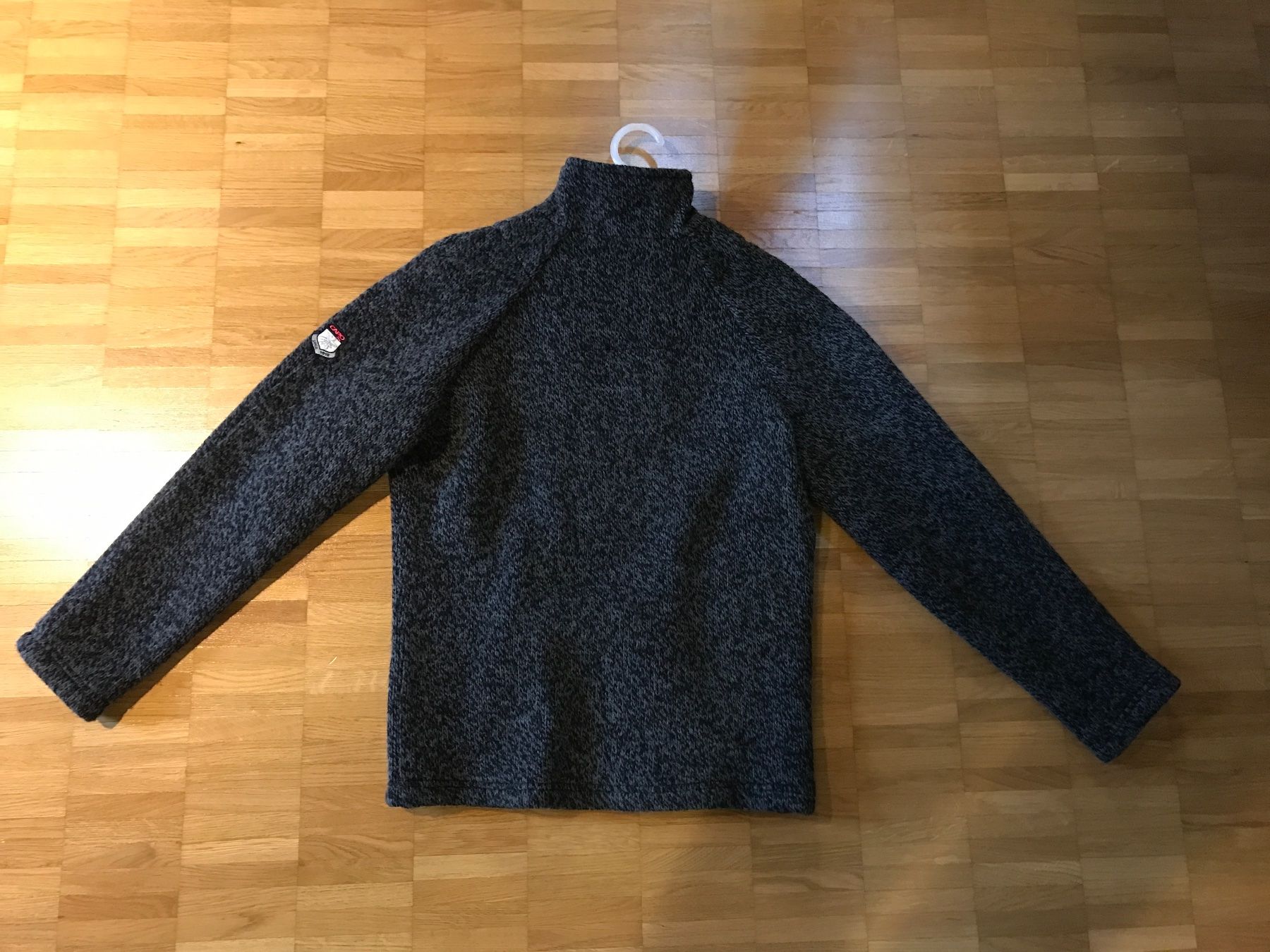 Giacche: Strickjacke warm gefüttert Gr S – Usato da St. Margrethen SG venduto da kellenbh 2
