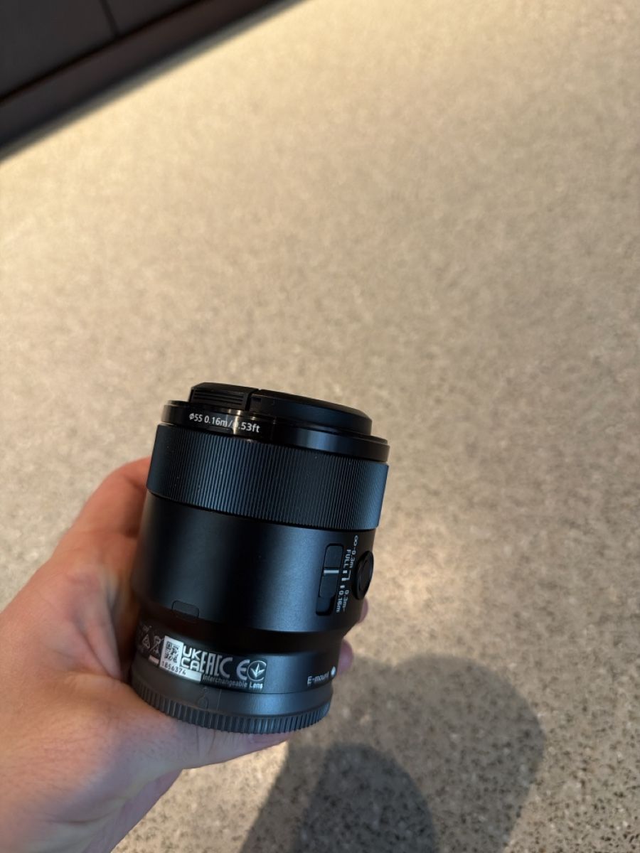 Sony Obiettivi: Sony FE 2.8/50 Macro Lens excellent condition – Nuovo (secondo la descrizione) da Kilchberg ZH venduto da herrliberg2023 3