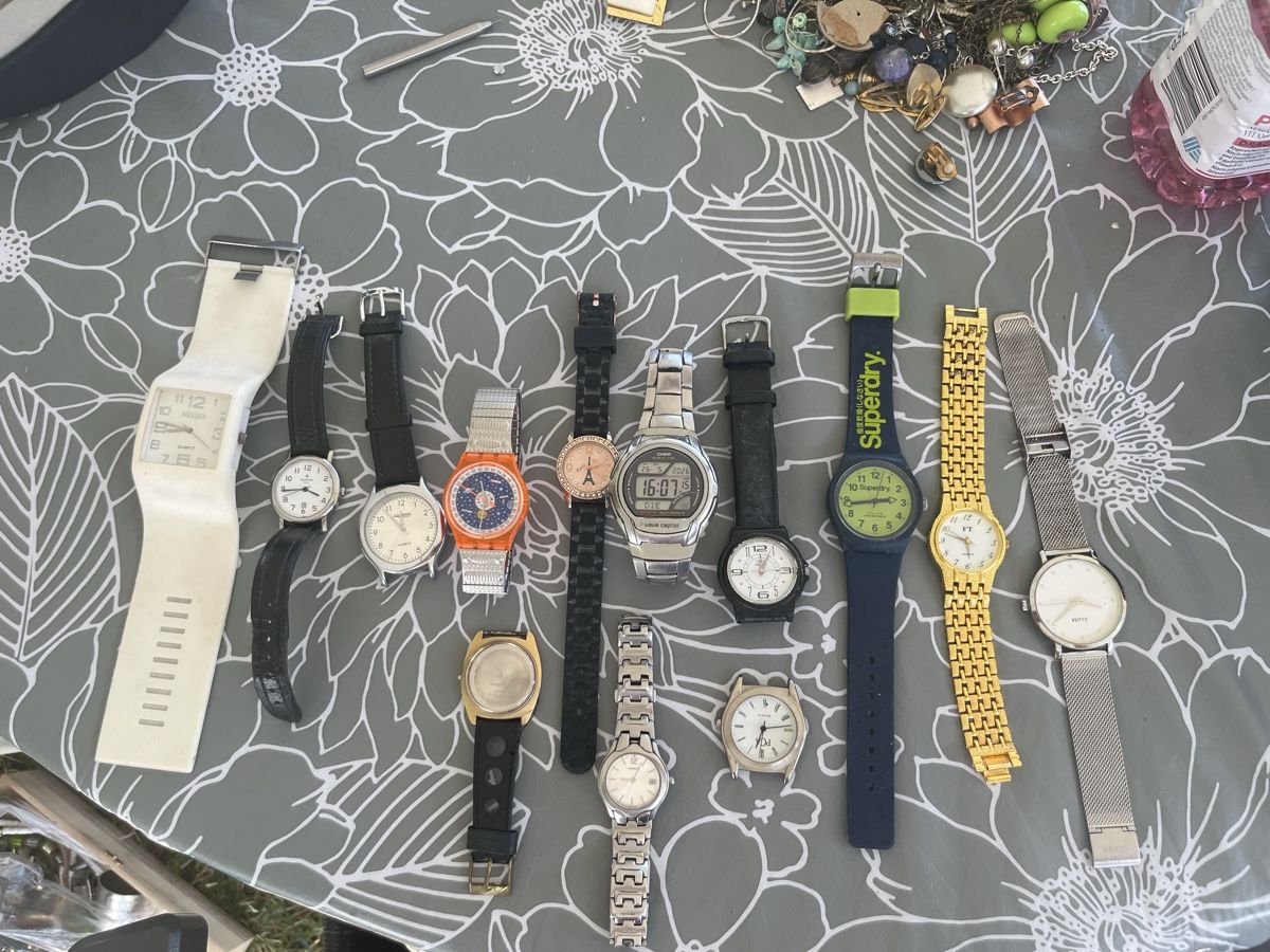 Orologi: Lot Uhren  – Usato da Horw venduto da Flohmi10