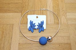 Parfois Ensemble: Collier et Boucles d'oreilles Bleu Neuf