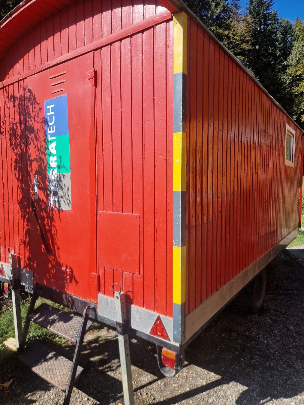 Niederberger Remorques: Bauwagen 4,5x230 Meter – D'occasion à Sumiswald par ForstCounty 3