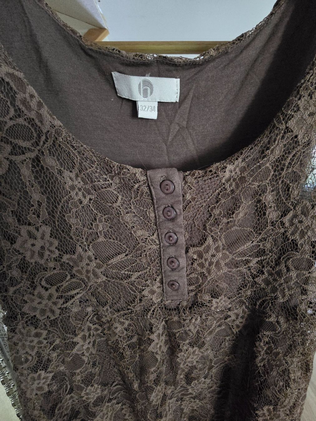 Vestiti: Spitzen Kleidli, braun, Grösse 32/34 – Usato da Reute AR venduto da angelflower 1