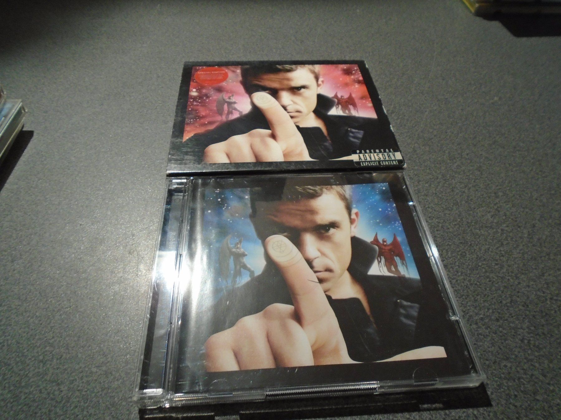 CDs: CD Robbie Williams, Intensive Care, 2 CD – Gebraucht aus Zürich von abraxas1291