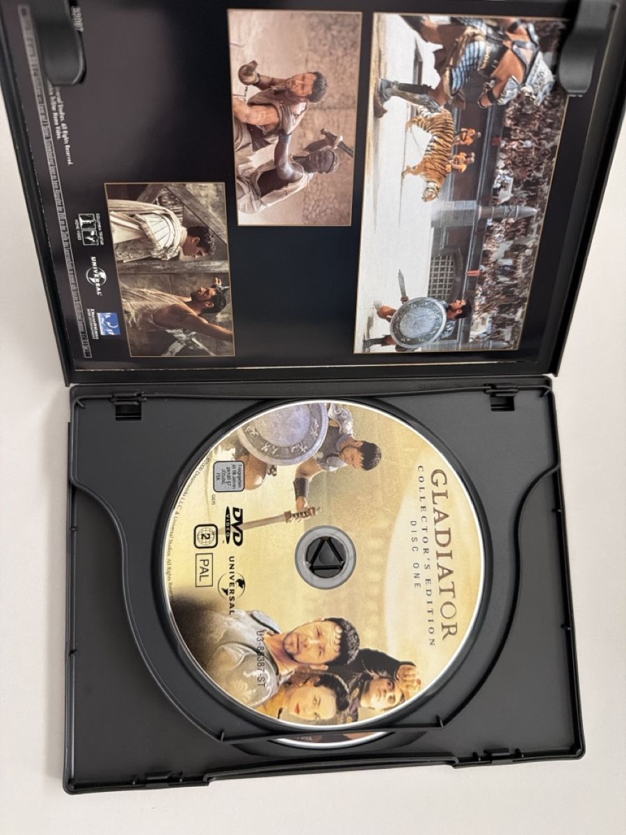 Tous les DVDs: Gladiator Collector's Edition DVD Widescreen Deutsch – D'occasion à Winkel par mic_8kbz 2