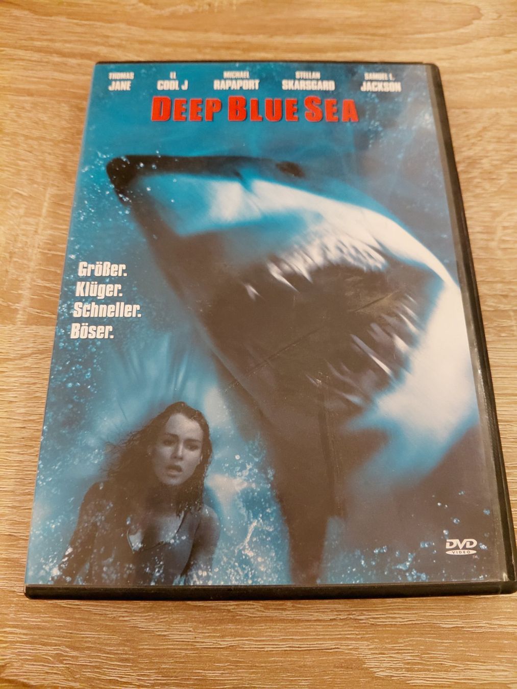 Tutti i DVDs: DEEP BLUE SEA, DVD – Usato da Embrach venduto da avesi