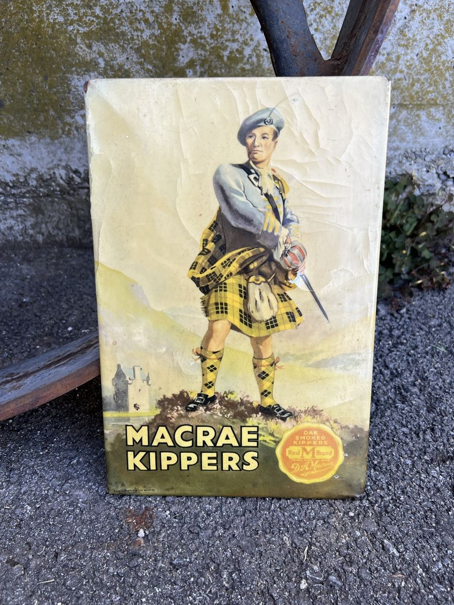 Insegne: Macrae Kippers Zigaretten Schild Schottland – Usato da Theilingen venduto da ovi123