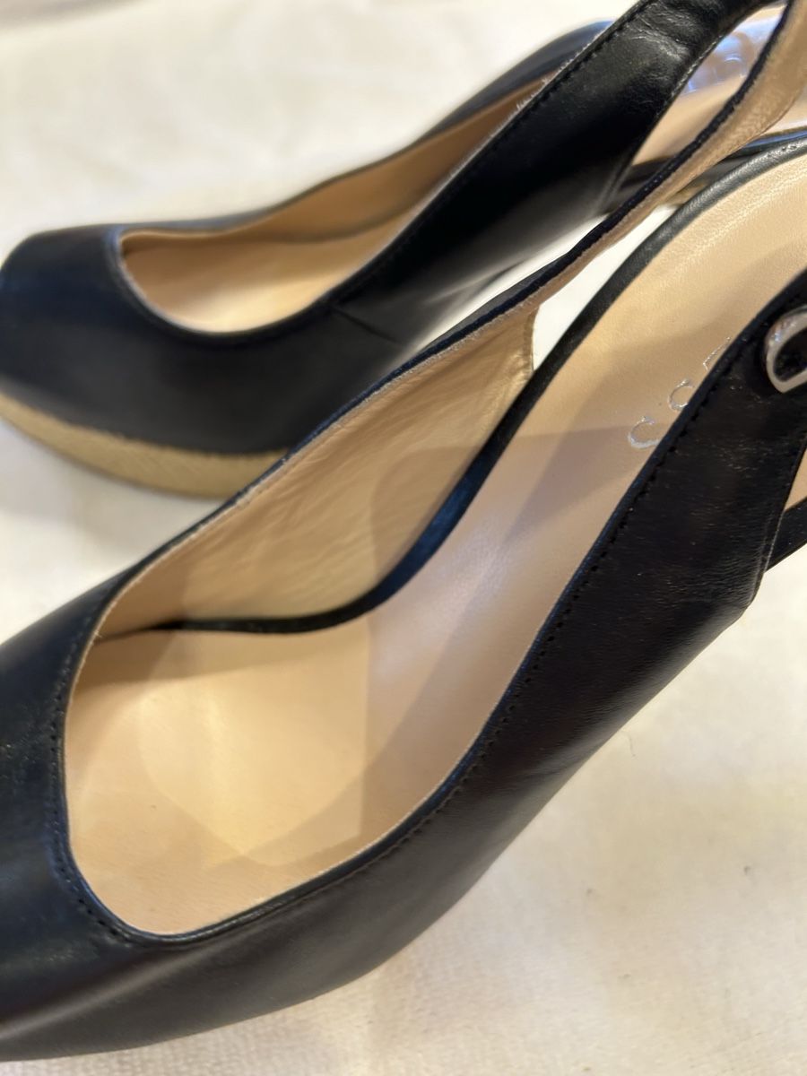 Chaussures femmes: Guess Schuhe – D'occasion à Roggwil BE par Viking72 9