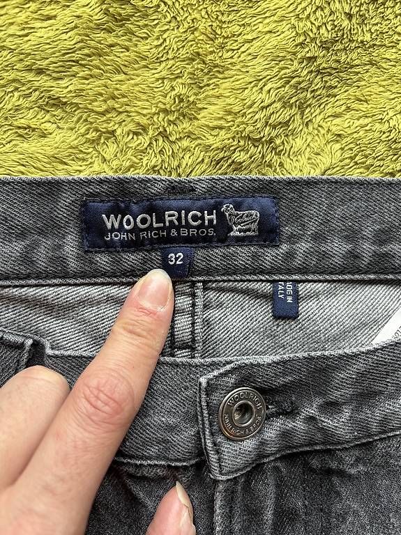 Jeans: Jeans Woolrich - Hosen- 32 – Neu (gemäss Beschreibung) aus Bellinzona von giu_vfl7