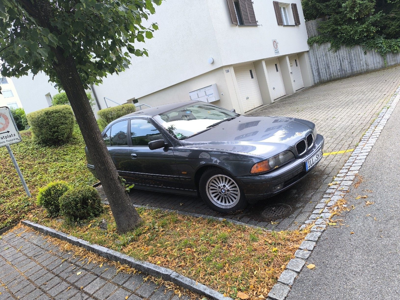 BMW Autos: BMW e39 528 Handschaltung  – Gebraucht aus St. Gallen von hau_5n2n