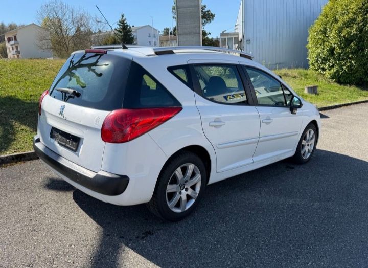 Peugeot Automobili: Peugeot 207SW 1.6hdi – Usato da Regensdorf venduto da pmj_v89t 4