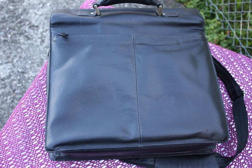 Taschen: Schöne Büroledertasche, neuwertig...... – Gebraucht aus Uttwil von meintoeff 3