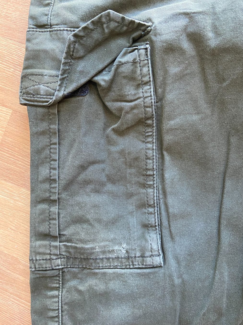 Lotti & Set di vestiti: Cargohosen Set Gr. 140 (ca. 10j.) – Usato da Ehrendingen venduto da CalvineT 7