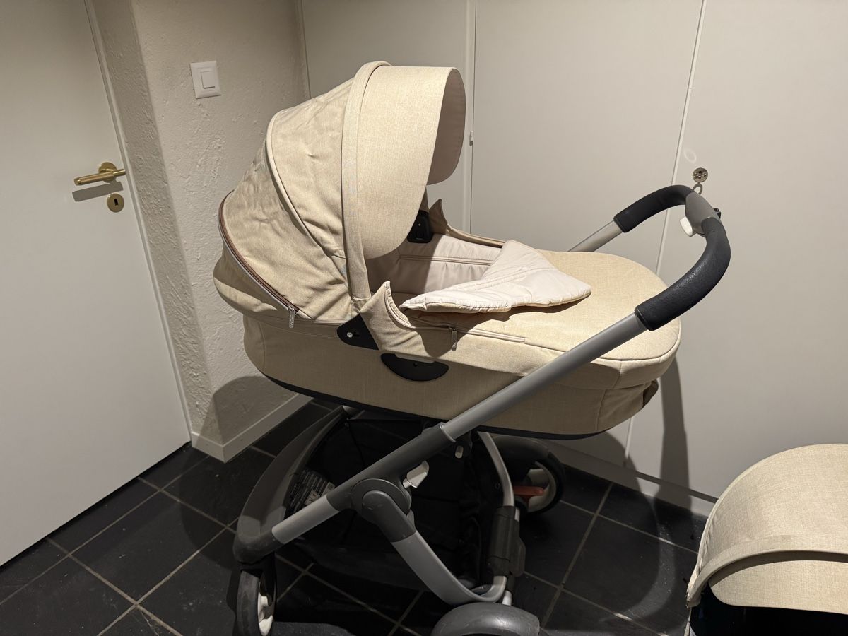 Stokke Carrozzine: Stokke Kinderwagen – Usato da Bergdietikon venduto da NathalieC02 1
