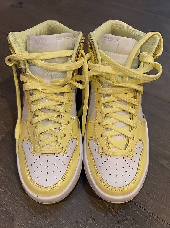 Scarpe da uomo: Nike Schuhe in der Grösse 36 – Usato da Wettswil venduto da mia_ql62 1