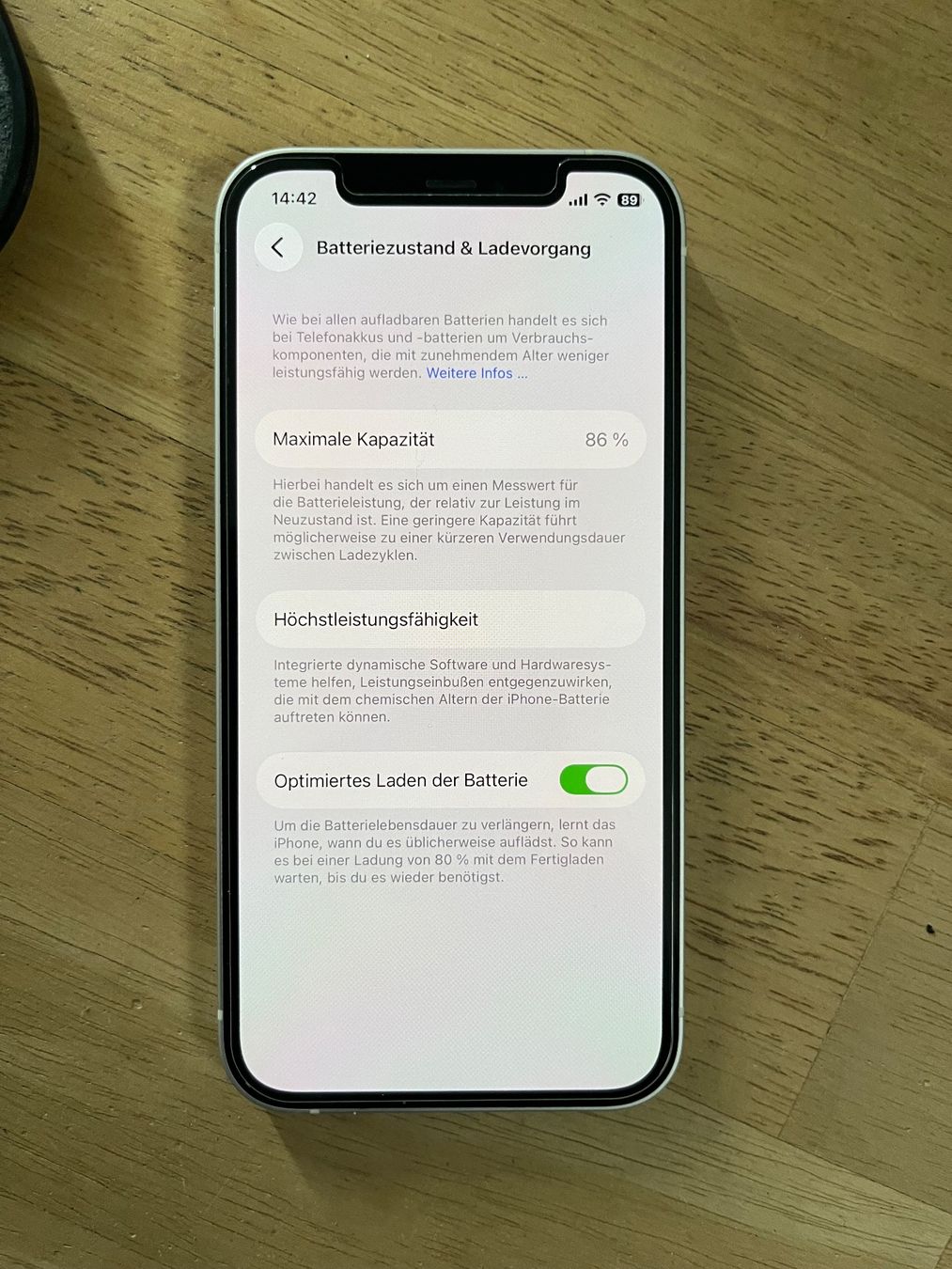 Apple Telefoni cellulari / Smartphones: Iphone 12 mit Ladegerät – Usato da Seengen venduto da I.Fontana 1
