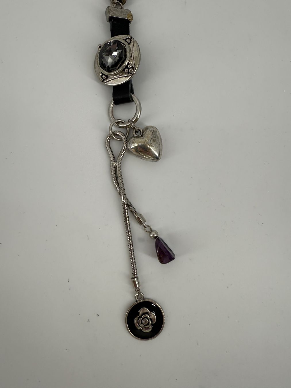Catenine: Halskette mit Anhänger, Modeschmuck, silber/lila – Usato da Auenstein venduto da moin. 2