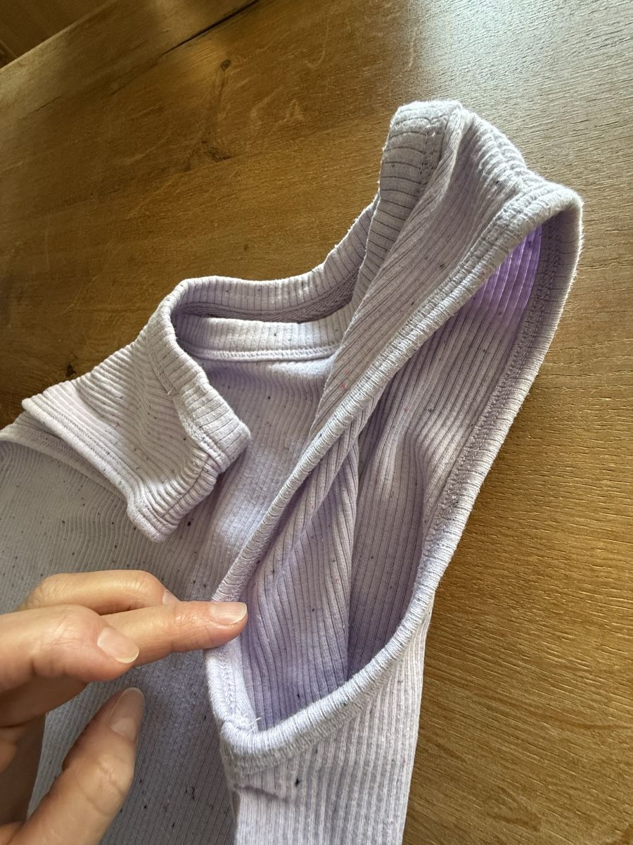 Esprit Top: Esprit Top XS soft 💜Lila - – Nuovo (secondo la descrizione) da Perlen venduto da SPICE24 2