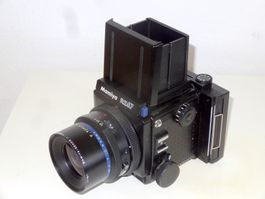 MAMIYA RZ 67 PROFESSIONAL MITTELFORMAT KAMERA+LENS &2MAGAZIN