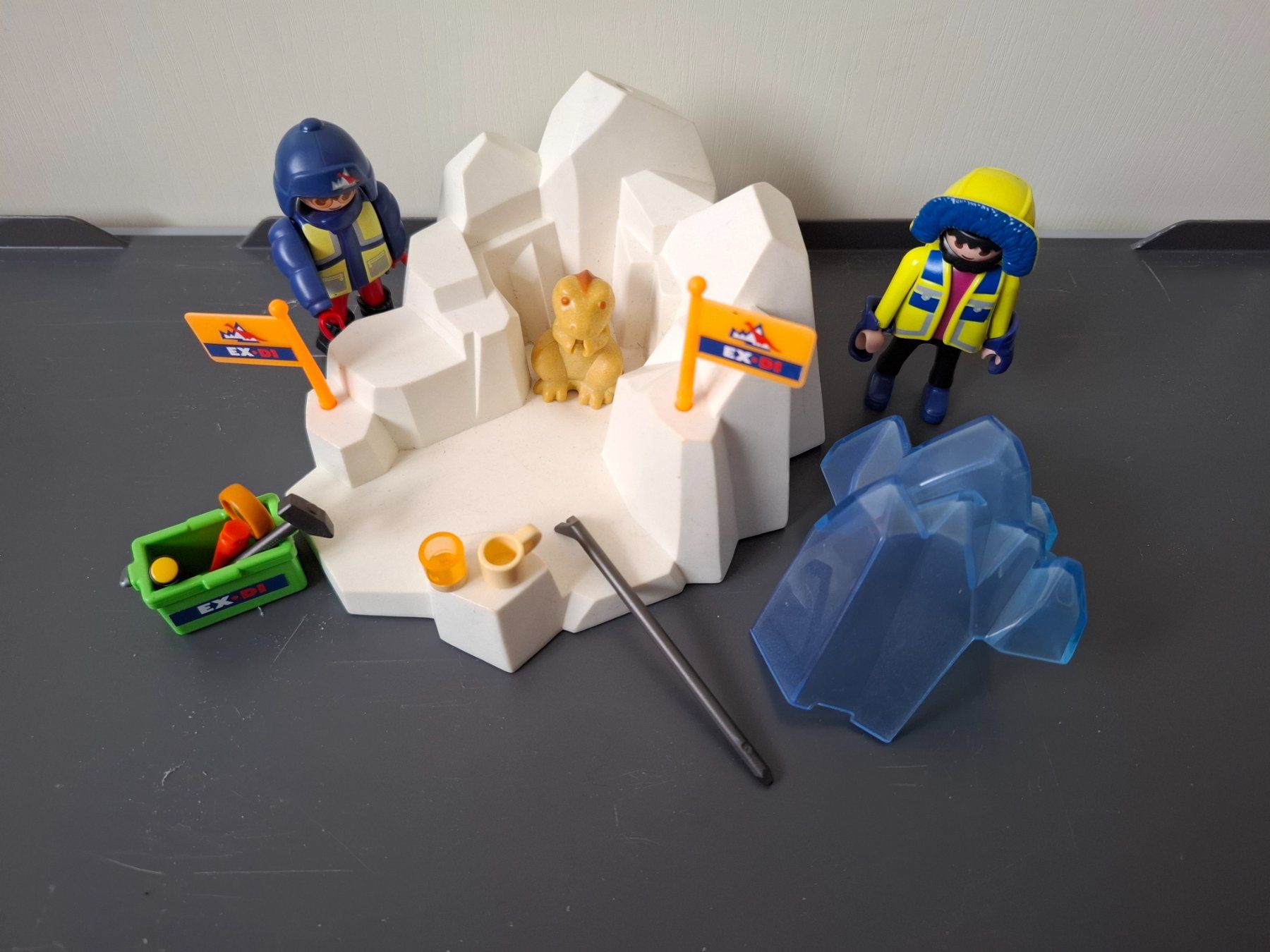 Playmobil Spielzeuge: Playmobil 3193 Dino im Eis – Gebraucht aus Alpnach Dorf von Burnbuster 4