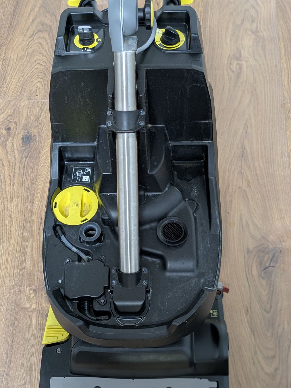 Kärcher Tutte le macchine: Kärcher BR 35/12 C Bp Pack Li – Usato da Wohlenschwil venduto da d5psas 2